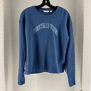 Blue Vineyard Vines Crewneck